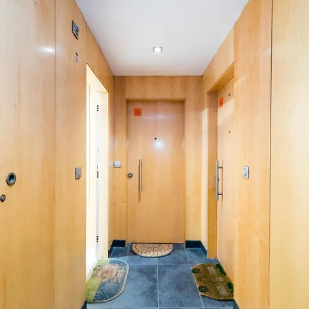 Tuguest Avenida De La Investigacion - Free Parking Apartment