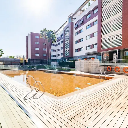 Apartment Tuguest Avenida De La Investigacion - Free Parking